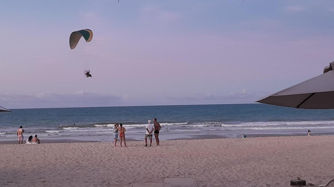 Paraiso Das Dunas - Apartamento A Beira Mar Com Jacuzzi - Proximo Ao Beach Park Aquiraz Eksteriør billede